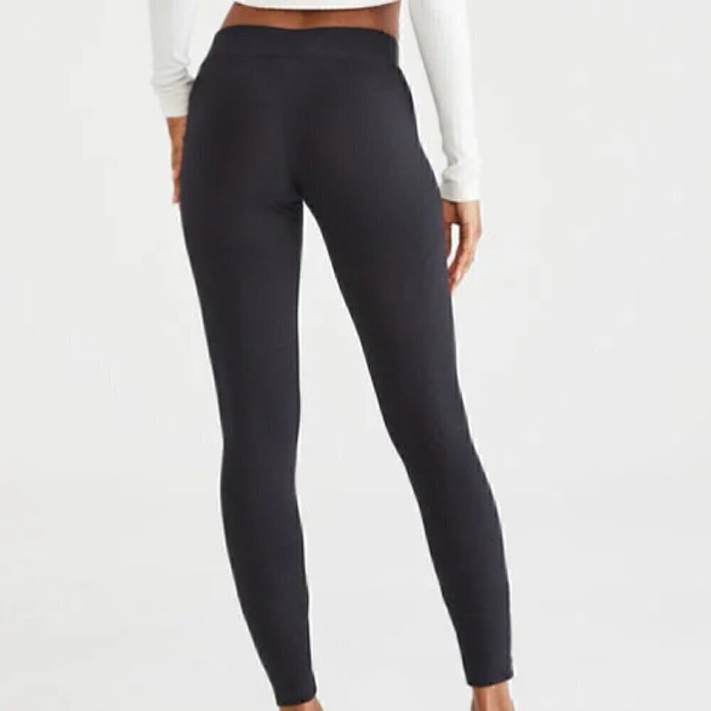 Aeropostale Mid Rise Perfect Black Large Legging Pant